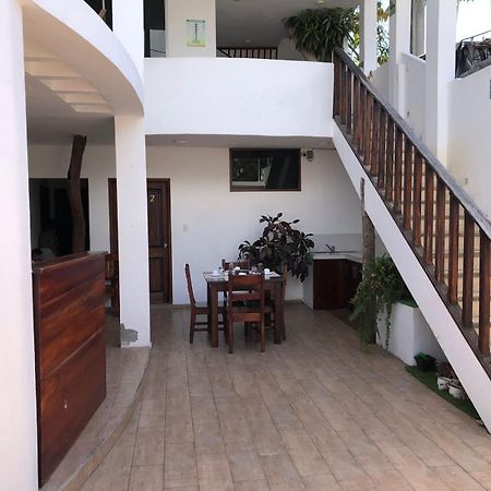 Carpao Lodging Galapagos 阿约拉港 外观 照片