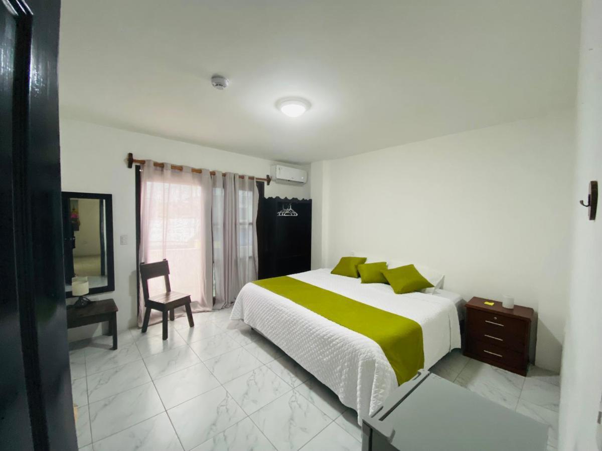 Carpao Lodging Galapagos 阿约拉港 外观 照片