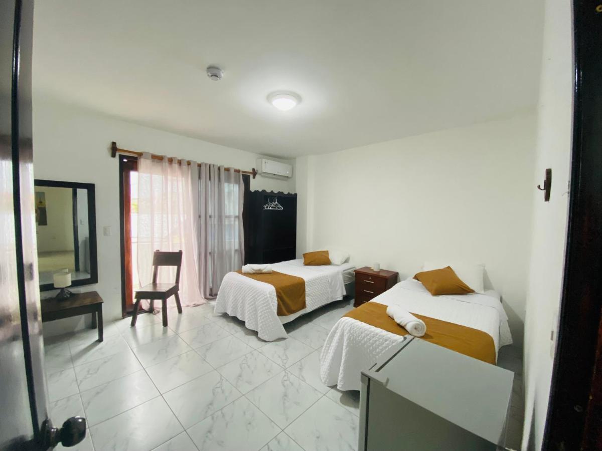 Carpao Lodging Galapagos 阿约拉港 外观 照片