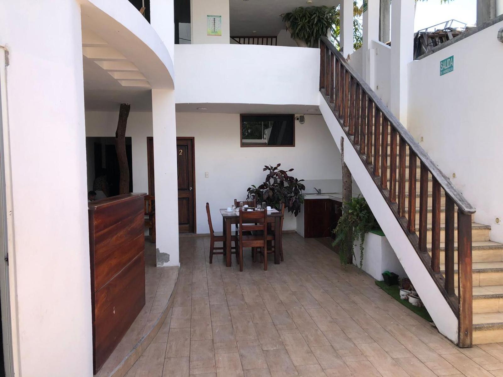 Carpao Lodging Galapagos 阿约拉港 外观 照片
